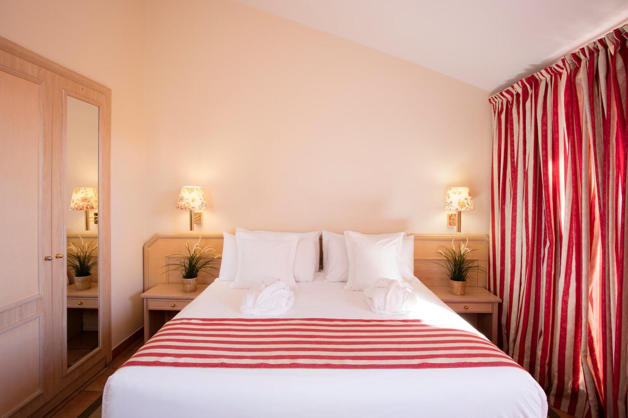 Superior Double Room Terrace,781117653:JPEG